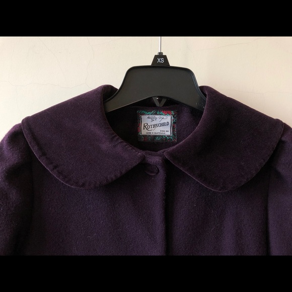 💜 Rothschild Plum Wool and Velvet Insulated Coat - Picture 3 of 7